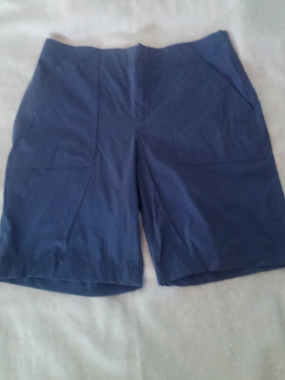 EDDIE BAUER SZ 12 SHORTS ZIP FRONT MESH POCKETS 96% NYLON ELASTIC WAIST CAMPING